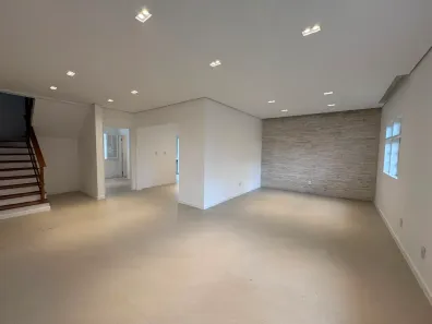 Casa de Condomínio com 4 Quartos à venda, 220m² no Vila Oliveira, Mogi das Cruzes