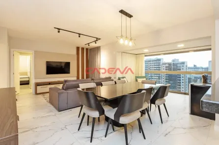 Apartamento com 3 Quartos para alugar, 134m² no Água Verde, Curitiba