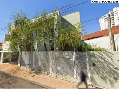Sobrado com 3 Quartos à venda, 210m² no Centro, Assis