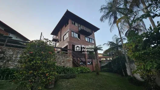 Casa com 3 Quartos à venda, 400m² no Santa Elisa, Nova Friburgo