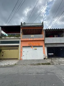 Sobrado com 4 Quartos à venda, 360m² no Jardim Adriana, Guarulhos