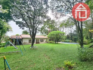 Fazenda/Sítio com 3 Quartos à venda, 270m² no Chácara Fernão Dias, Bragança Paulista