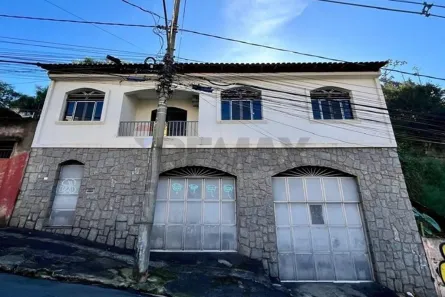 Casa com 4 Quartos à venda, 191m² no São Mateus, Juiz de Fora