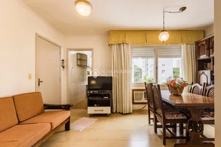 Apartamento com 2 Quartos à venda, 63m² no Vila Ipiranga, Porto Alegre