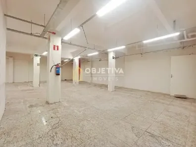 Ponto Comercial para alugar, 495m² no Centro Histórico, Porto Alegre