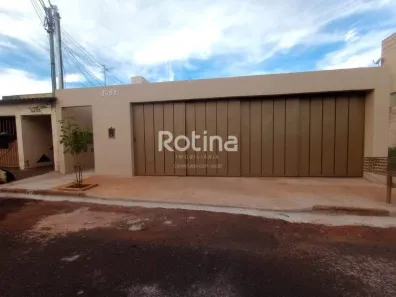 Casa com 2 Quartos para alugar, 78m² no Custódio Pereira, Uberlândia