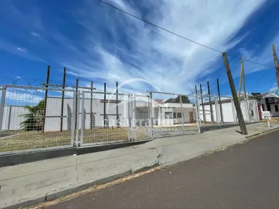 Ponto Comercial para alugar, 200m² no Brasil, Uberlândia