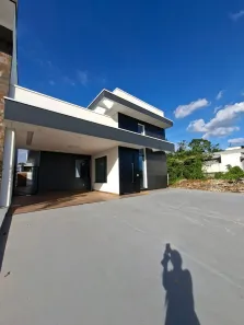 Casa de Condomínio com 3 Quartos à venda, 200m² no Ponta Negra, Manaus