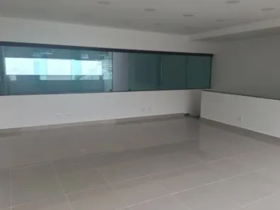 Galpão/Depósito/Armazém à venda, 225m² no Vila Santa Clara, São Paulo
