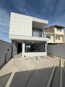 Casa com 3 Quartos à venda, 190m² no Lagoa, Macaé