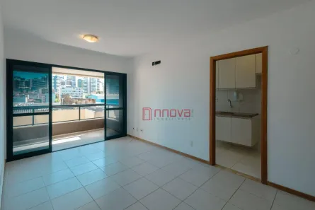 Apartamento com 2 Quartos para alugar, 71m² no Costa Azul, Salvador