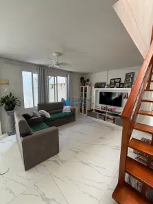 Casa com 3 Quartos à venda, 177m² no Azenha, Porto Alegre