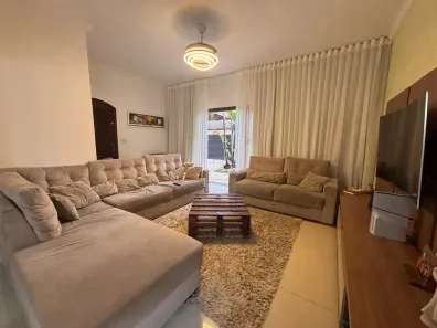 Casa com 3 Quartos à venda, 155m² no Residencial União, São José dos Campos