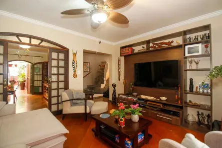 Casa com 3 Quartos à venda, 180m² no Jardim Vera Cruz, São Paulo