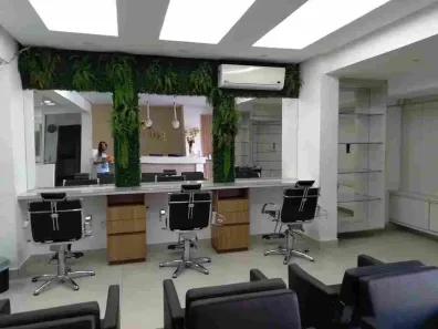 Prédio Comercial com 8 Quartos à venda, 280m² no Fátima, Fortaleza