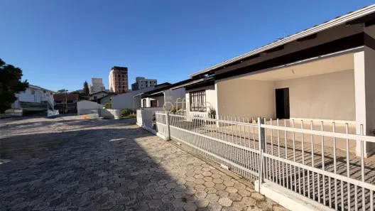 Casa de Condomínio com 4 Quartos à venda, 237m² no Saguaçu, Joinville