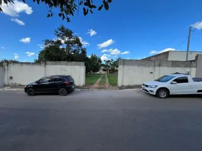 Casa de Condomínio com 3 Quartos para alugar, 128m² no Região dos Lagos, Brasília
