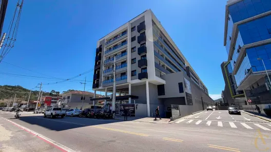 Apartamento com 2 Quartos para alugar, 69m² no Monte Verde, Florianópolis