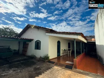 Casa com 4 Quartos à venda, 205m² no Setor Coimbra, Goiânia
