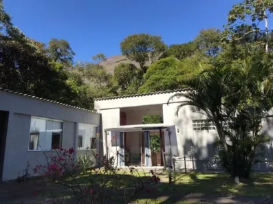 Casa com 3 Quartos à venda, 212m² no Fazenda Inglesa, Petrópolis