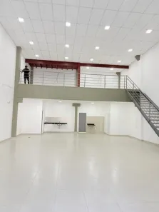 Ponto Comercial para alugar, 230m² no Morada de Laranjeiras, Serra