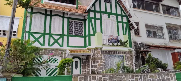 Sobrado com 6 Quartos à venda, 339m² no Urca, Rio de Janeiro