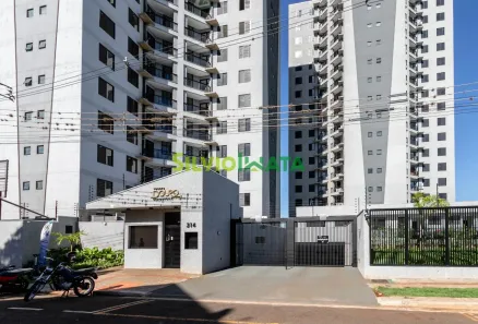 Apartamento com 2 Quartos para alugar, 54m² no Vila Emília, Maringá