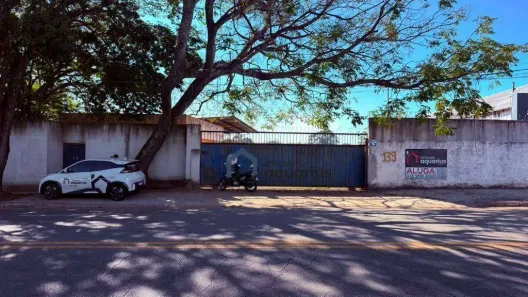Prédio Comercial para alugar, 280m² no Jardim Aeroporto, São José dos Campos