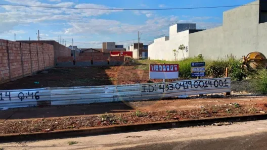 Lote/Terreno à venda, 250m² no Parque das Laranjeiras II, Uberaba