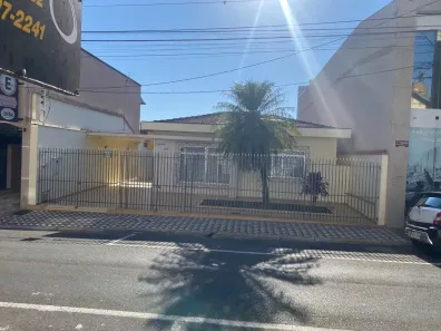 Imóvel Comercial com 4 Quartos para alugar, 240m² no Centro, Ponta Grossa