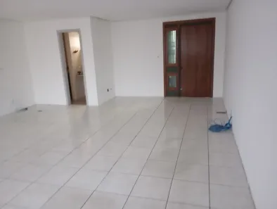 Sala Comercial à venda, 54m² no Petrópolis, Porto Alegre