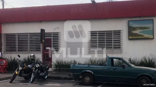 Ponto Comercial com 1 Quarto para alugar, 140m² no Centro, Uberlândia