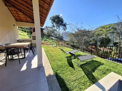 Casa de Condomínio com 3 Quartos à venda, 301m² no Sebastiana, Teresópolis