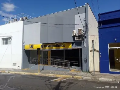 Ponto Comercial à venda, 612m² no Centro, Lins