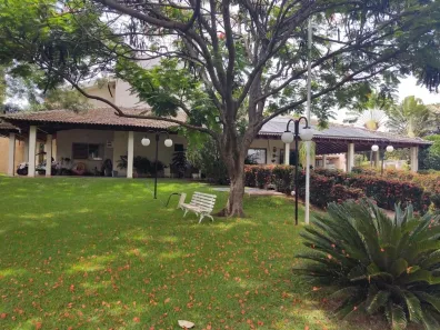 Fazenda/Sítio com 5 Quartos à venda, 900m² no São José do Rio Preto, Guapiaçu