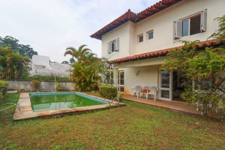 Casa com 4 Quartos para alugar, 322m² no Morumbi, São Paulo