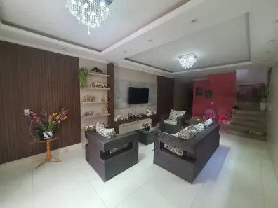 Casa com 6 Quartos à venda, 360m² no Setor Tradicional, Brasília