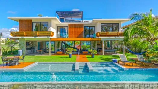 Casa de Condomínio com 9 Quartos para alugar, 800m² no , Mata de São João