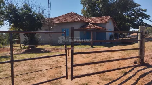 Fazenda/Sítio com 3 Quartos à venda, 200m² no Itaiúba, Monte Aprazível