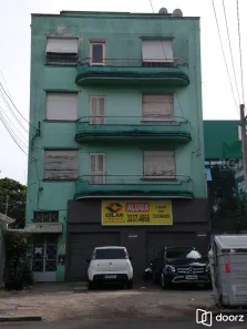 com 7 Quartos à venda, 470m² no São João, Porto Alegre