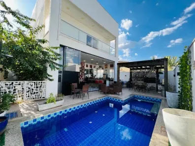 Casa de Condomínio com 4 Quartos à venda, 333m² no Jardim Imperial, Cuiabá