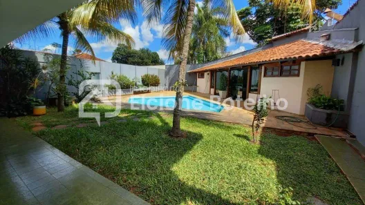 Casa com 4 Quartos para alugar, 340m² no Tabajaras, Uberlândia