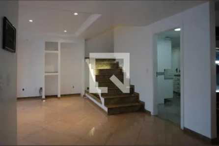 Casa com 4 Quartos à venda, 300m² no Vargem Pequena, Rio de Janeiro