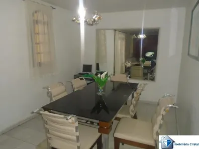 Sobrado com 3 Quartos à venda, 323m² no Jaguaribe, Osasco