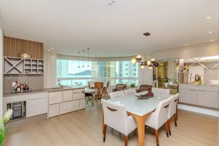 Apartamento com 3 Quartos à venda, 128m² no Pioneiros, Balneário Camboriú