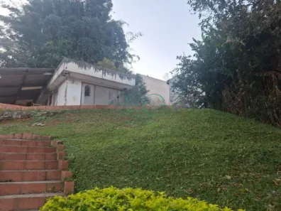 Fazenda/Sítio com 3 Quartos à venda, 254m² no Jardim Solange, Campo Limpo Paulista
