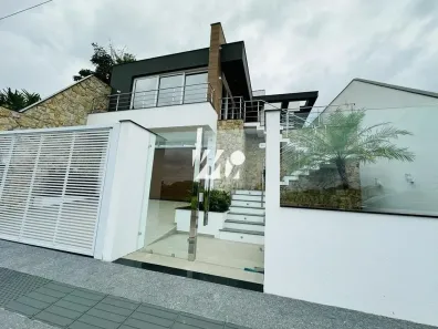 Casa com 3 Quartos para alugar, 268m² no Pedra Branca, Palhoça