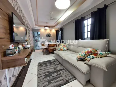 Casa com 3 Quartos à venda, 220m² no Planalto, Uberlândia