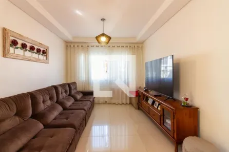 Casa com 3 Quartos à venda, 240m² no Jardim das Flores, Osasco