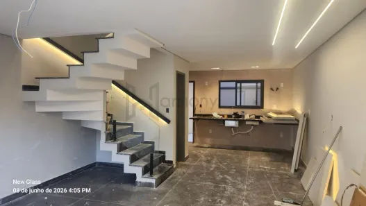 Sobrado com 3 Quartos à venda, 150m² no Vila Alice, Santo André